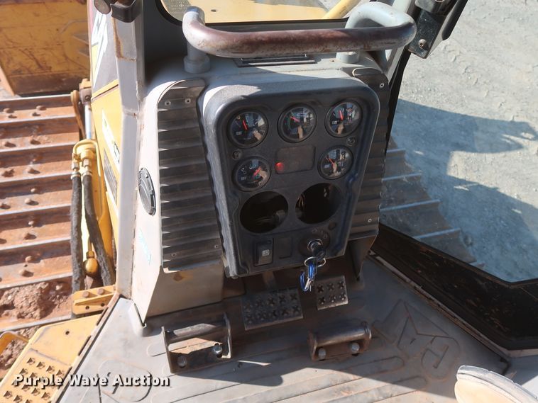 image for item HJ9430 2006 Caterpillar D5G  dozer