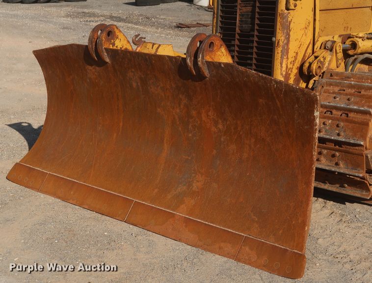 image for item HJ9430 2006 Caterpillar D5G  dozer