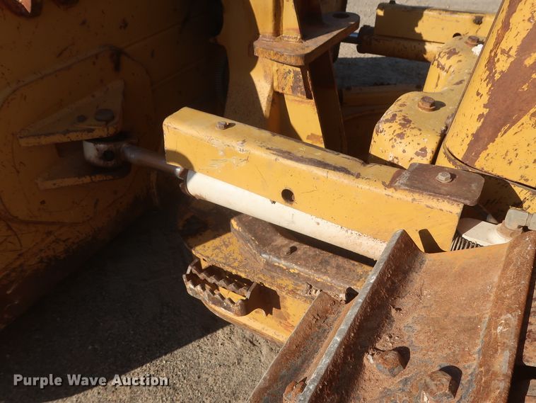 image for item HJ9430 2006 Caterpillar D5G  dozer