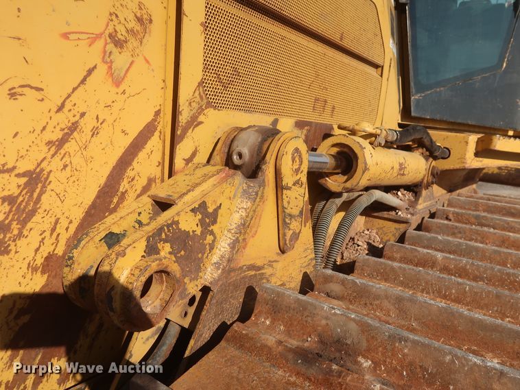 image for item HJ9430 2006 Caterpillar D5G  dozer