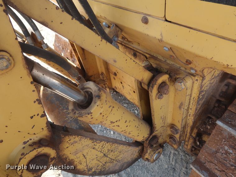 image for item HJ9430 2006 Caterpillar D5G  dozer