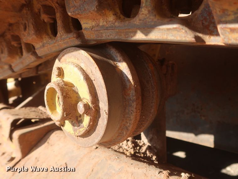 image for item HJ9430 2006 Caterpillar D5G  dozer