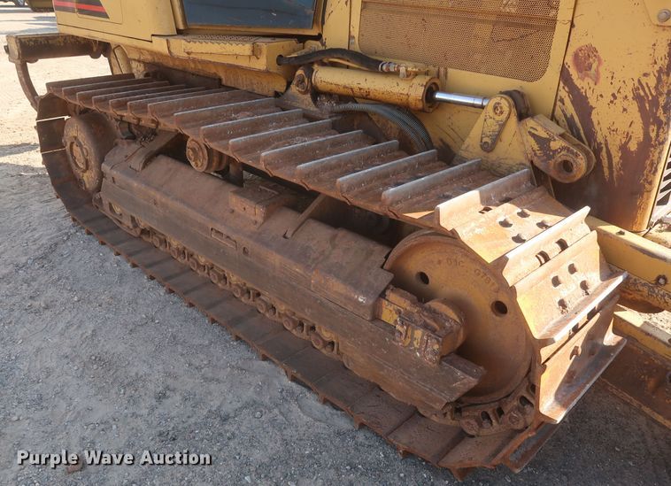 image for item HJ9430 2006 Caterpillar D5G  dozer