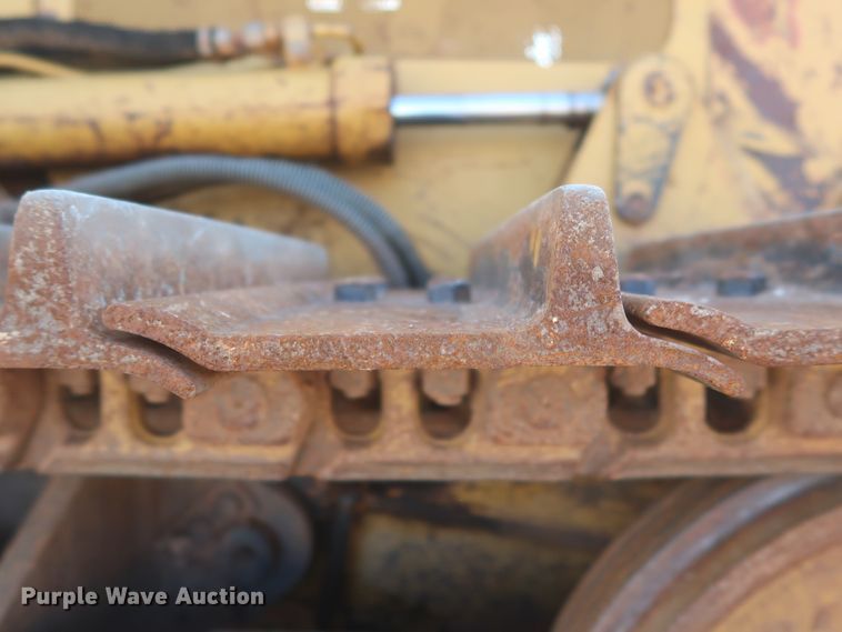 image for item HJ9430 2006 Caterpillar D5G  dozer