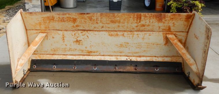 image for item HJ9687 93"W skid steer snow pusher