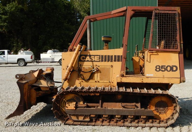 image for item HJ9715 Case 850D  dozer