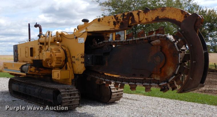 image for item HJ9722 1998 Vermeer T755 Commander  trencher