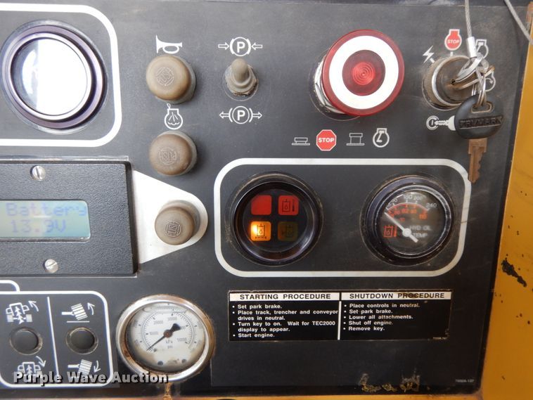 image for item HJ9722 1998 Vermeer T755 Commander  trencher