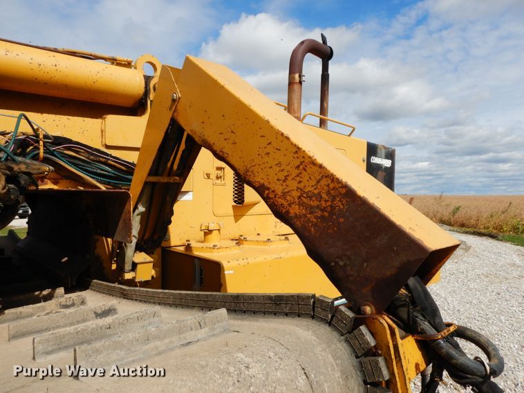 image for item HJ9722 1998 Vermeer T755 Commander  trencher