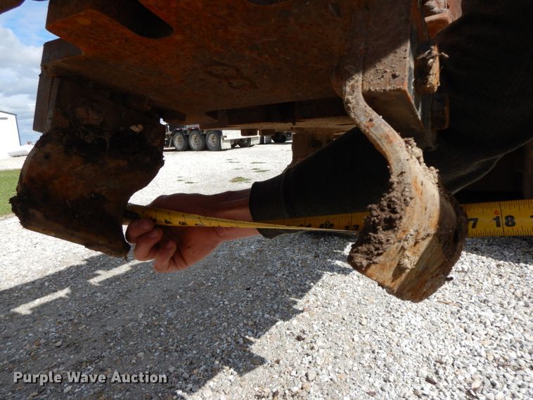 image for item HJ9722 1998 Vermeer T755 Commander  trencher