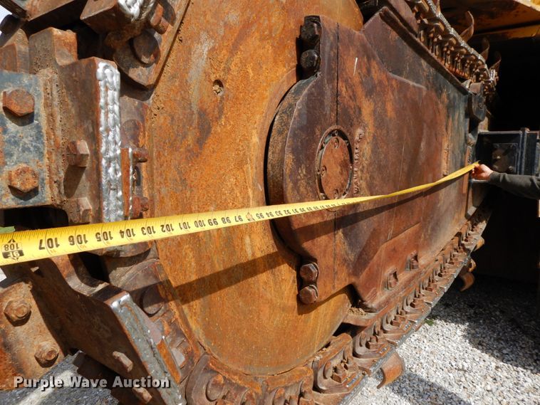 image for item HJ9722 1998 Vermeer T755 Commander  trencher