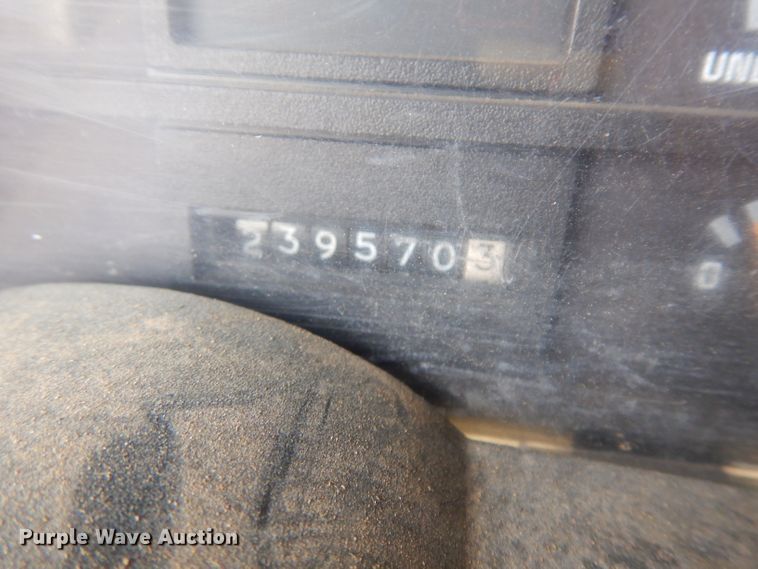 image for item HN9280 1992 GMC TopKick C5500  flatbed truck