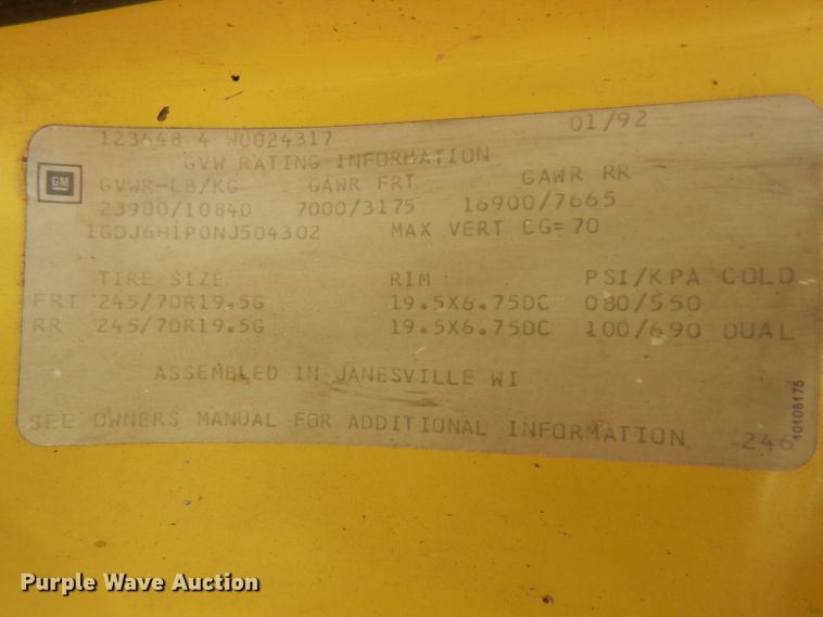 image for item HN9280 1992 GMC TopKick C5500  flatbed truck