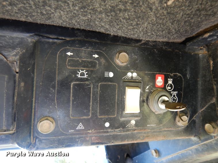 image for item HN9304 John Deere 8875  skid steer loader