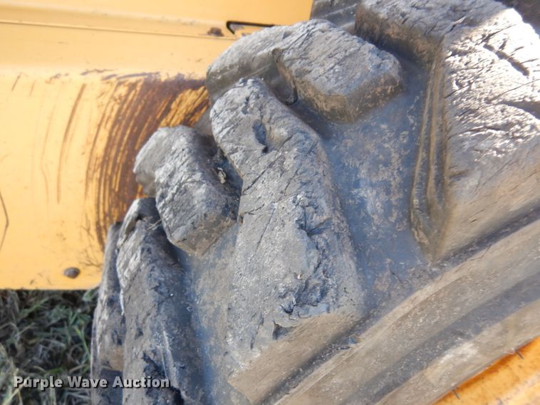 image for item HN9304 John Deere 8875  skid steer loader