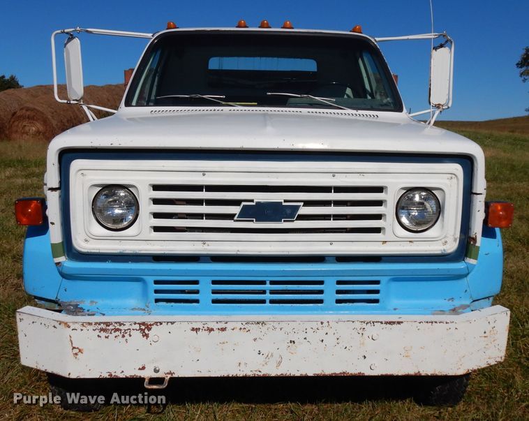image for item HN9305 1983 Chevrolet C60  flat dump bed truck