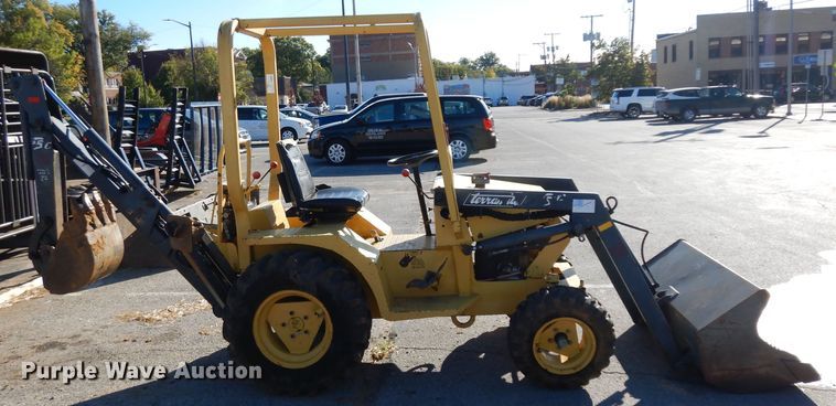 image for item HN9308 Terramite T5C  backhoe