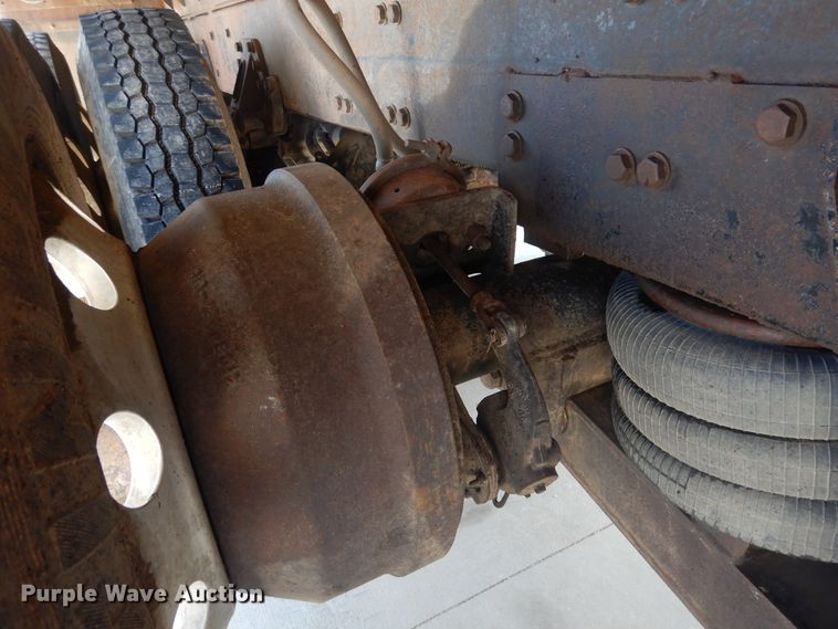 image for item HO9173 1997 Freightliner FLD  dump truck