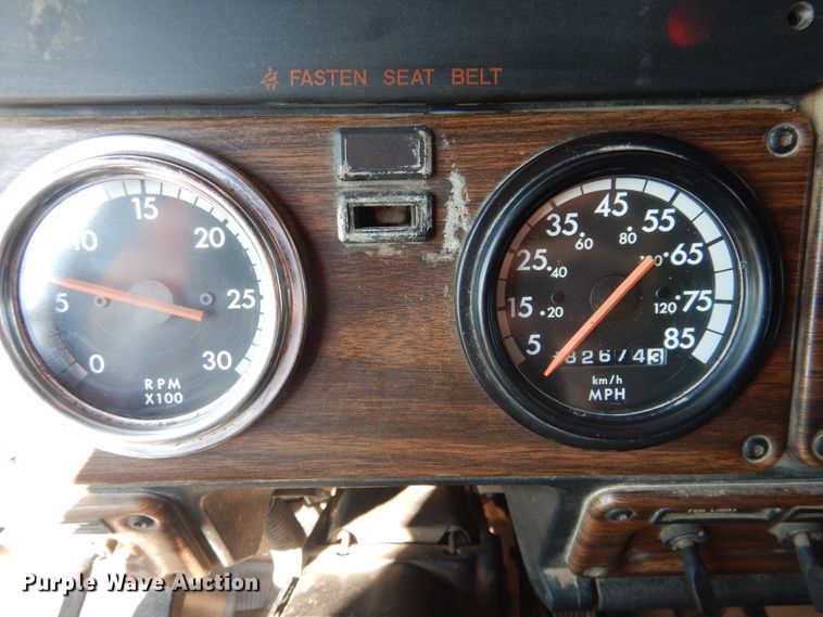 image for item HO9173 1997 Freightliner FLD  dump truck