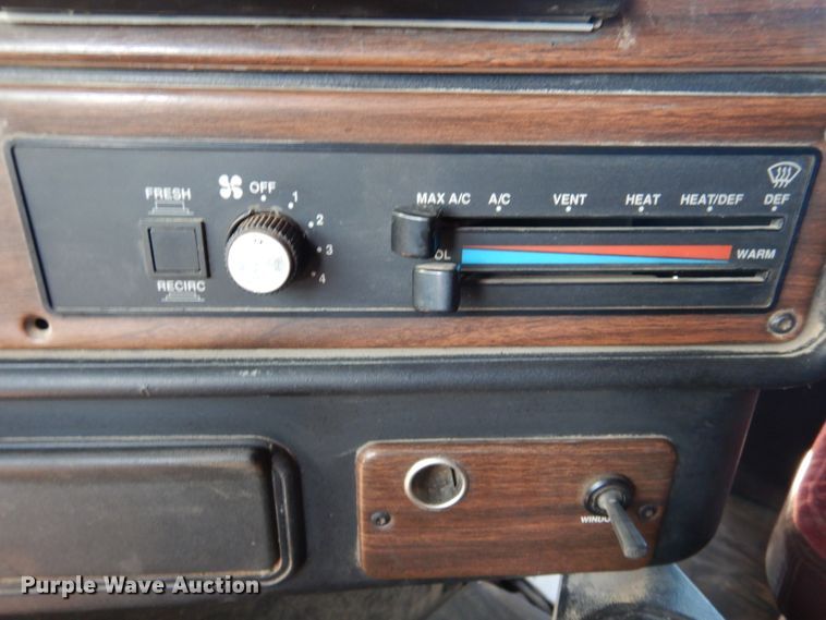 image for item HO9173 1997 Freightliner FLD  dump truck