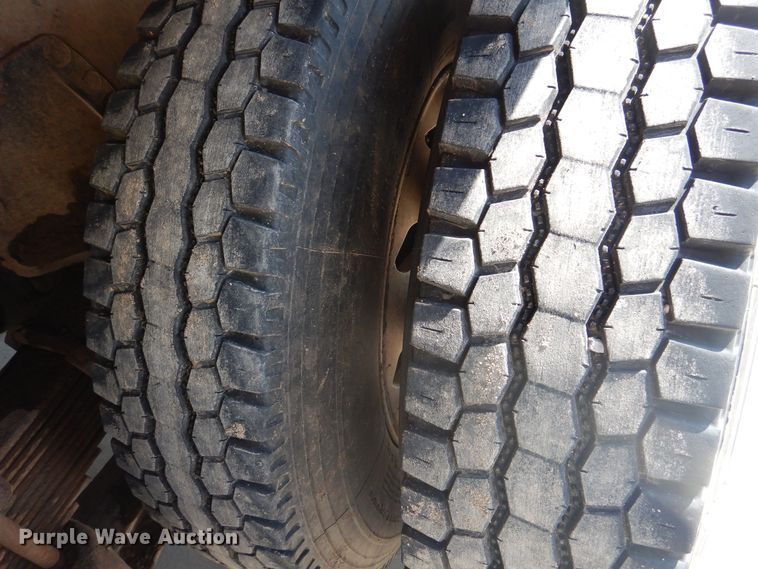 image for item HO9173 1997 Freightliner FLD  dump truck