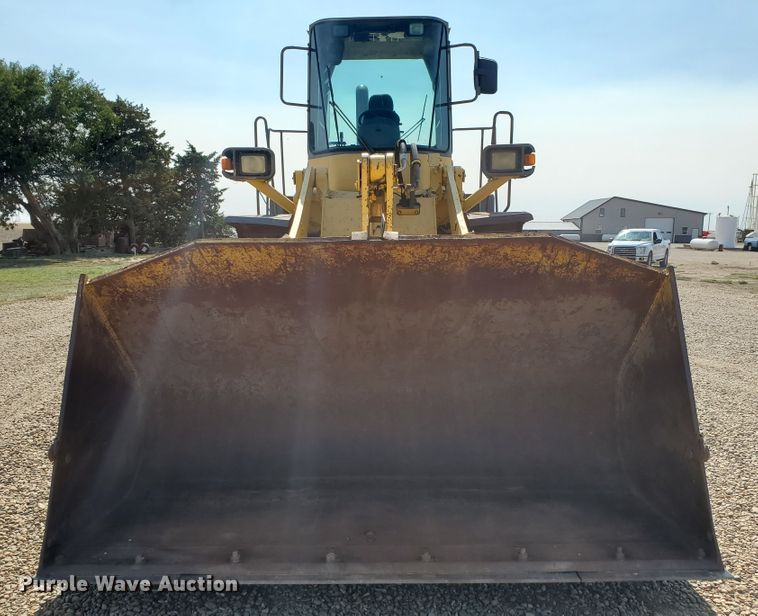 image for item HO9659 1996 Komatsu WA320-3L  wheel loader