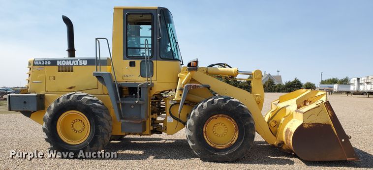 image for item HO9659 1996 Komatsu WA320-3L  wheel loader