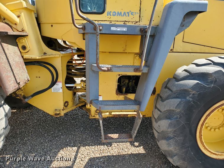 image for item HO9659 1996 Komatsu WA320-3L  wheel loader