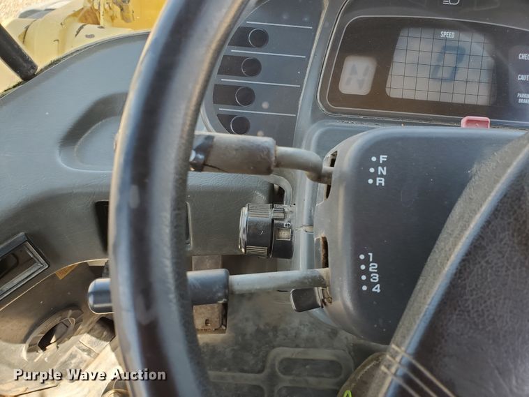 image for item HO9659 1996 Komatsu WA320-3L  wheel loader