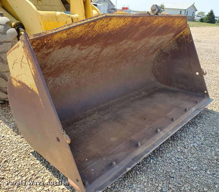 image for item HO9659 1996 Komatsu WA320-3L  wheel loader