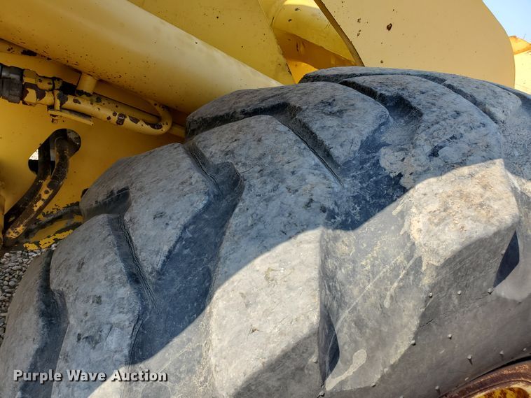 image for item HO9659 1996 Komatsu WA320-3L  wheel loader