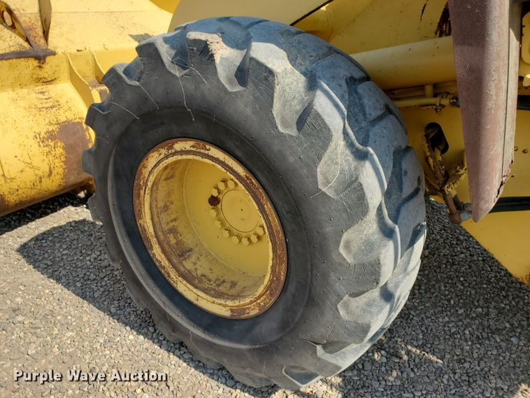 image for item HO9659 1996 Komatsu WA320-3L  wheel loader