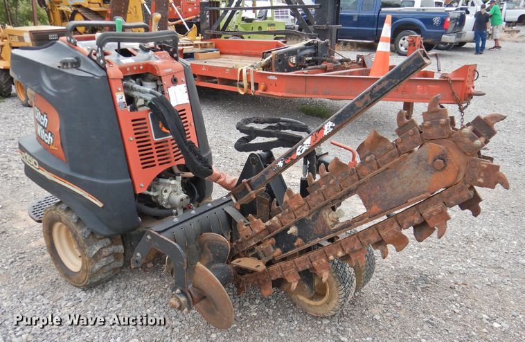 image for item HO9919 2008 Ditch Witch R150  trencher