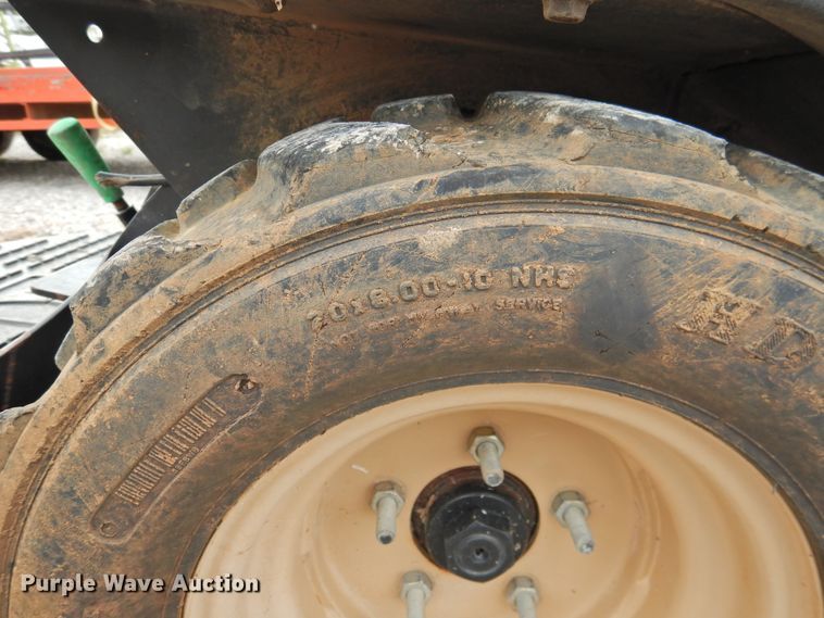 image for item HO9919 2008 Ditch Witch R150  trencher