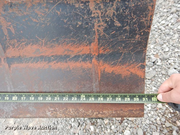 image for item HO9920 2008 Ditch Witch R150  trencher