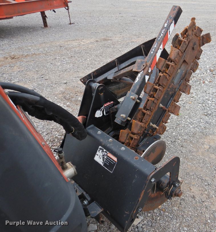 image for item HO9920 2008 Ditch Witch R150  trencher