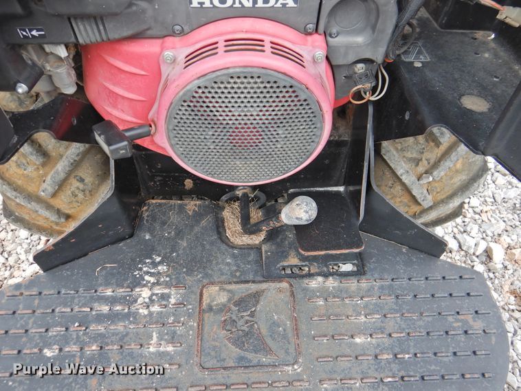 image for item HO9920 2008 Ditch Witch R150  trencher