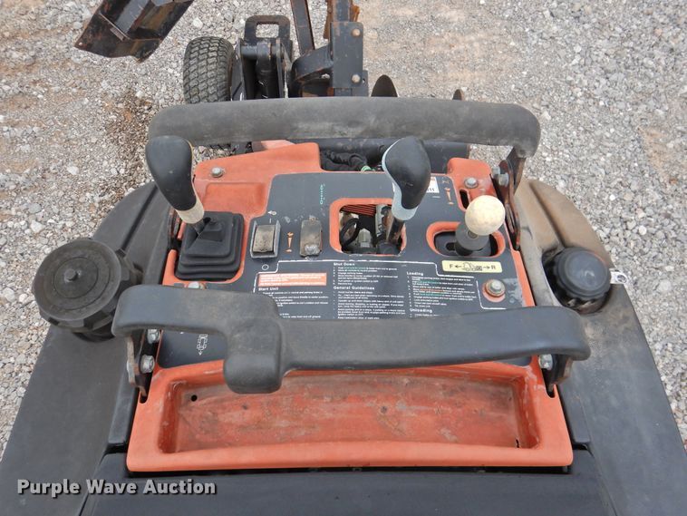 image for item HO9920 2008 Ditch Witch R150  trencher