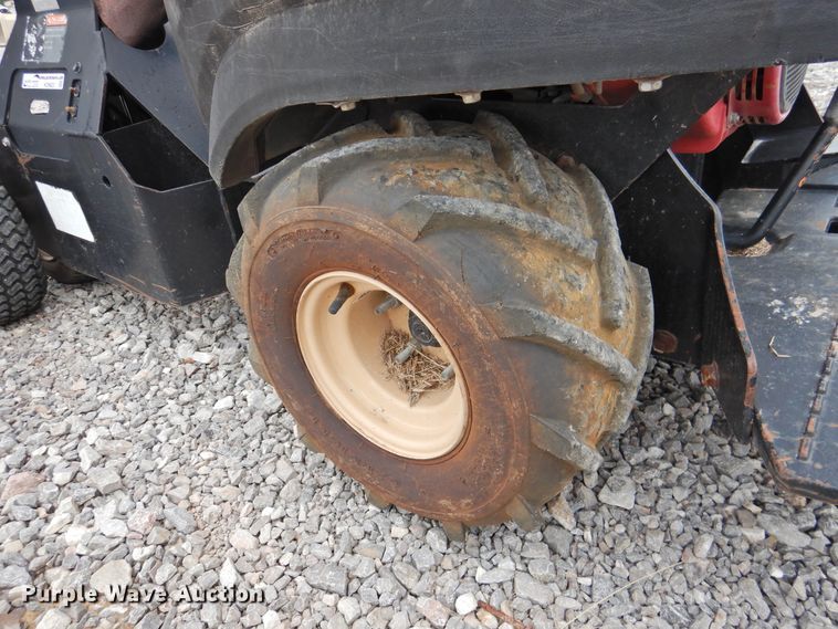 image for item HO9920 2008 Ditch Witch R150  trencher