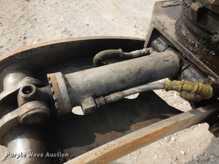 image for item HV9994 Rotobec log grapple