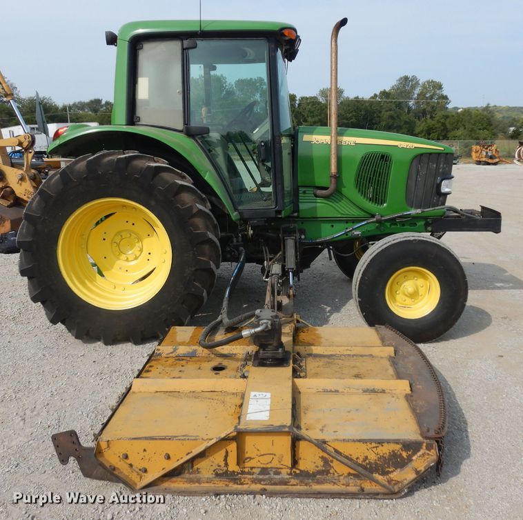 image for item HV9995 2002 John Deere 6420  tractor