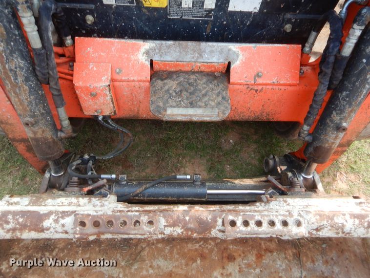 image for item HW9280 Kubota SVL90-2  tracked skid steer loader