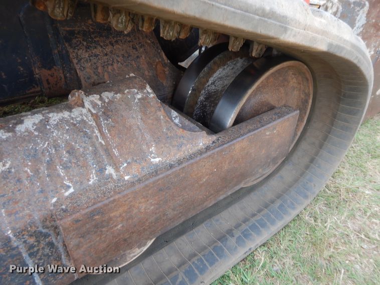 image for item HW9280 Kubota SVL90-2  tracked skid steer loader