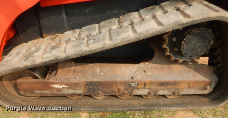 image for item HW9280 Kubota SVL90-2  tracked skid steer loader