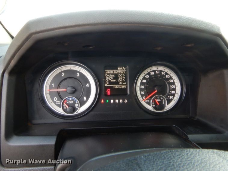 image for item HW9304 2015 Dodge Ram 5500  bucket truck