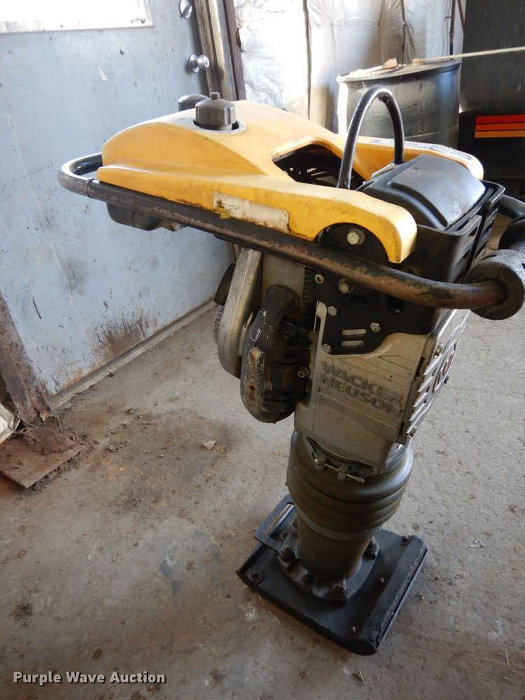 image for item HY9703 Wacker Neuson compactor