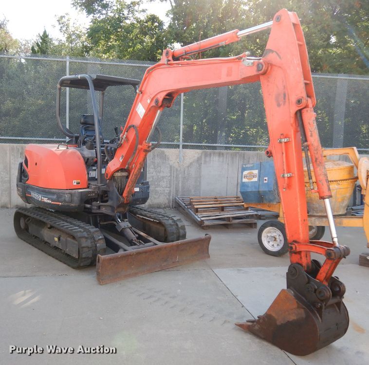 image for item HY9704 Kubota KX121-3SS  mini excavator