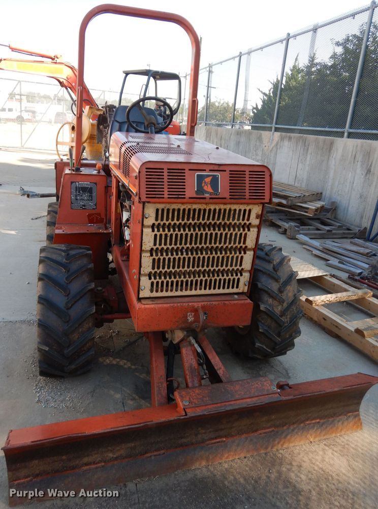 image for item HY9706 2003 Ditch Witch 3700DD  trencher