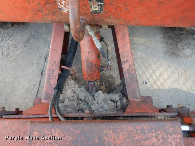 image for item HY9706 2003 Ditch Witch 3700DD  trencher