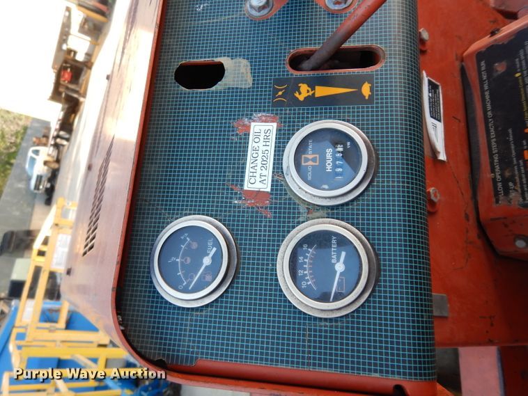 image for item HY9706 2003 Ditch Witch 3700DD  trencher